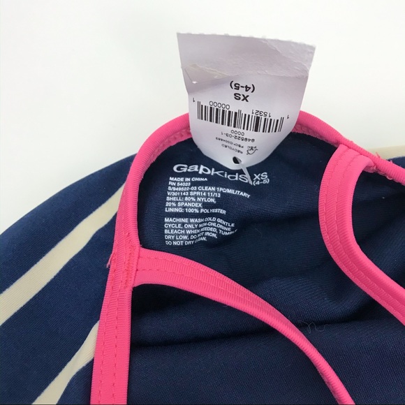 🎈NEW Gap Striped One-piece Swimsuit - Picture 5 of 6